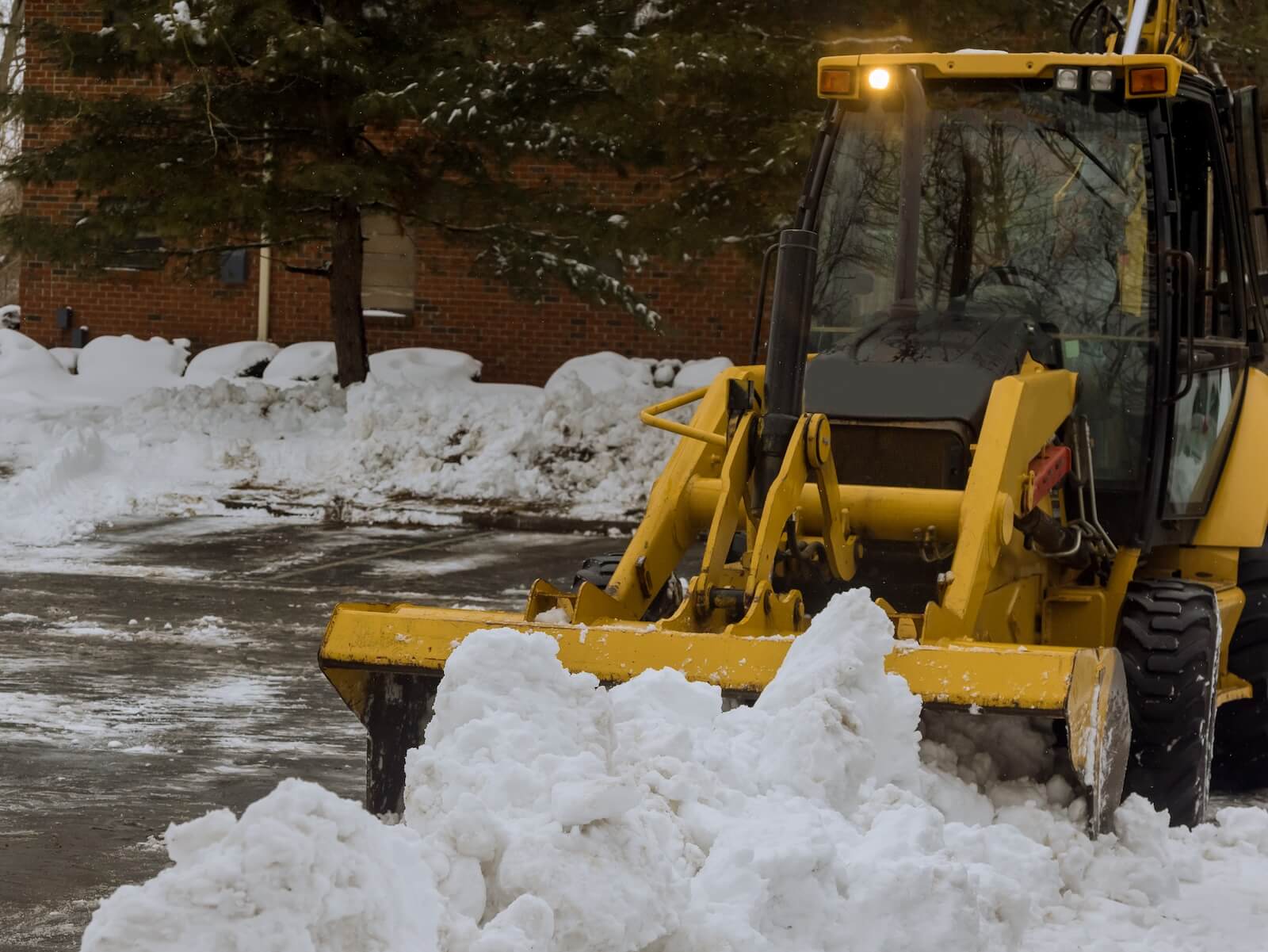 commercial snow removal denver