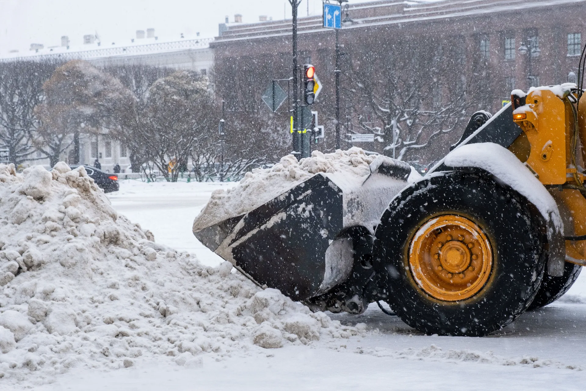 10_48-am-commercial-snow-removal-denver-co